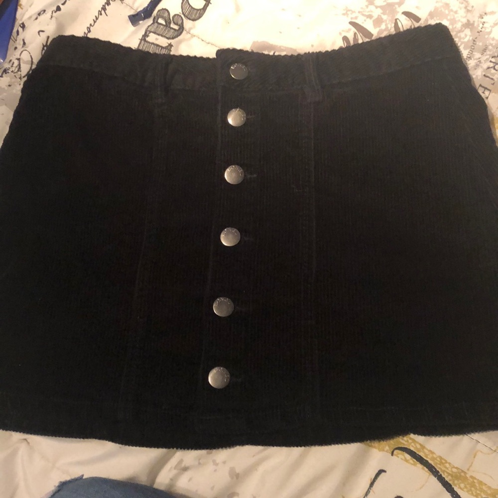 Black skirt
